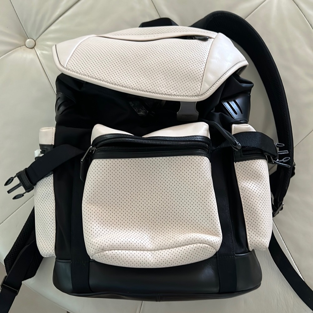 Coach Leather Bag Authentic